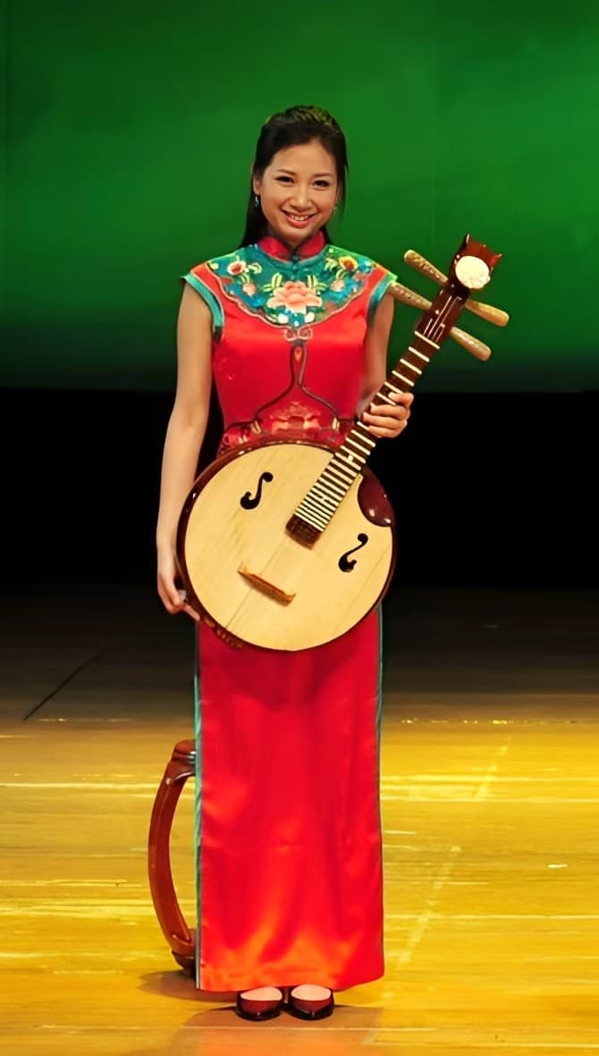 Jane Huang portrait